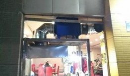 网友爆料烧烤店视频真实,卫生问题触目惊心