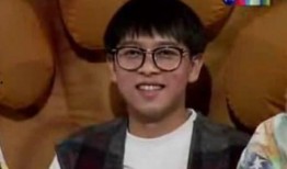 戴眼镜爆料娱乐圈的人,娱乐圈幕后真相大揭秘