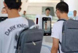华人登机爆料新闻视频,视频曝光引发热议